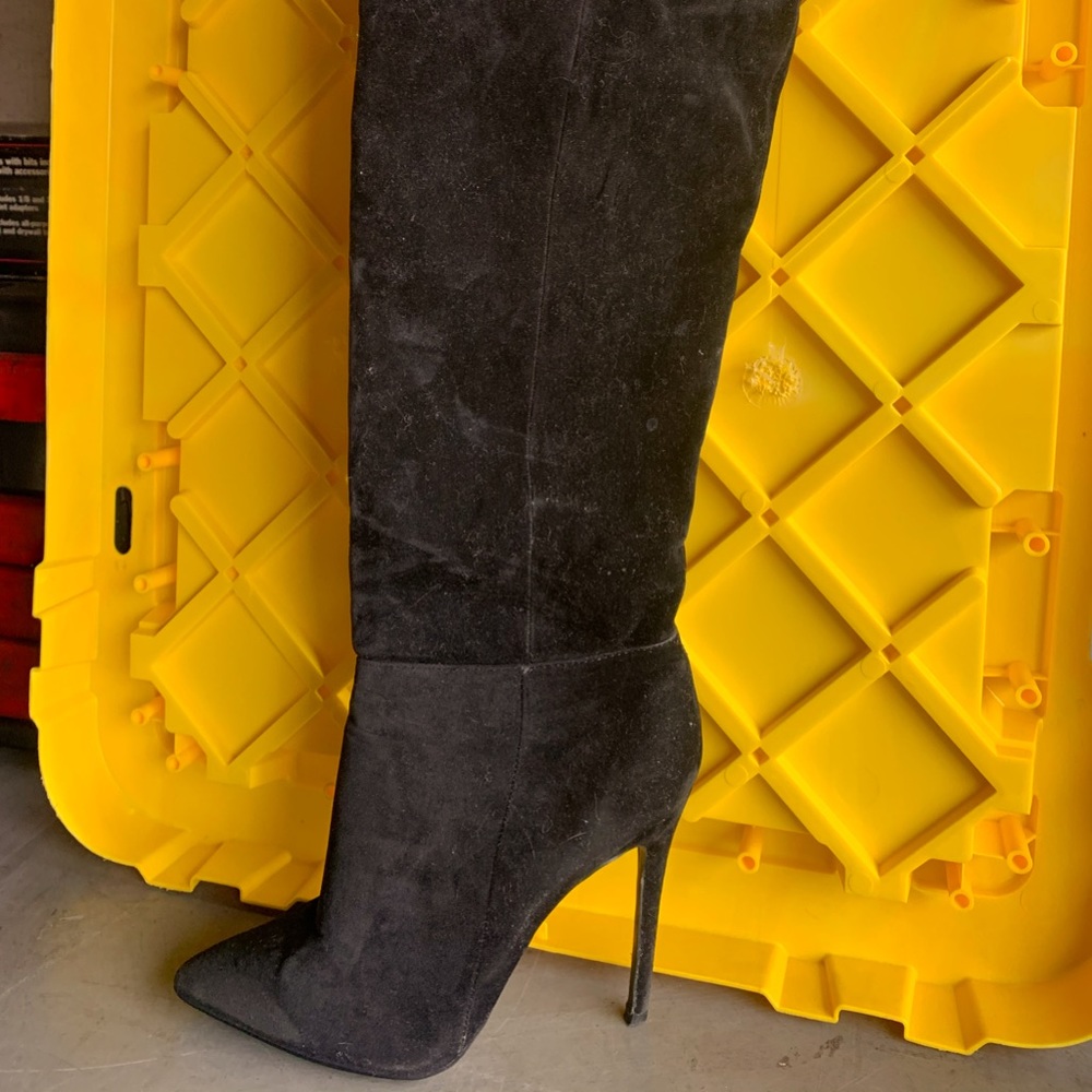 Tight high boots